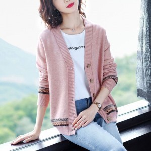 连帽针织衫外套