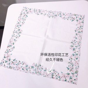 전면 손수건 땀을 닦다 땀을 흡수하다 순면 여학생 고풍 꽃무늬 손수건 