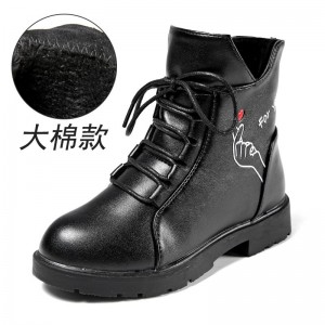 新款中大童雪地靴 儿童马丁靴