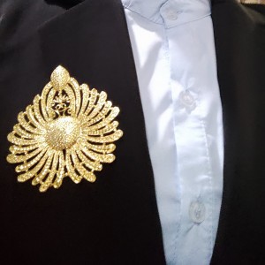 傣族脑针 金色胸针 云南民族风服装搭配