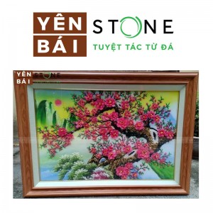 颜白山水岩画